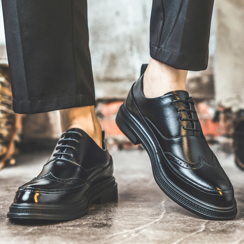 Sepatu Kulit Pria Penambah Tin - Men Shoes Oxford ulasan dan harga